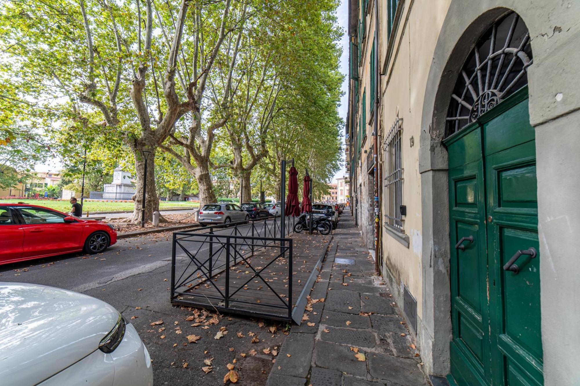 Casa R&R A Due Passi Dalla Torre 比萨 外观 照片